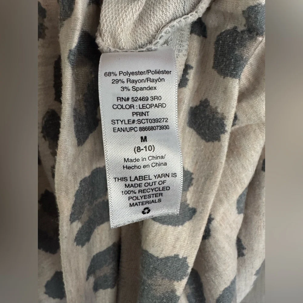 Scoop | Women’s Leopard Print French Terry Hoodie | Size M - Picture 12 of 12